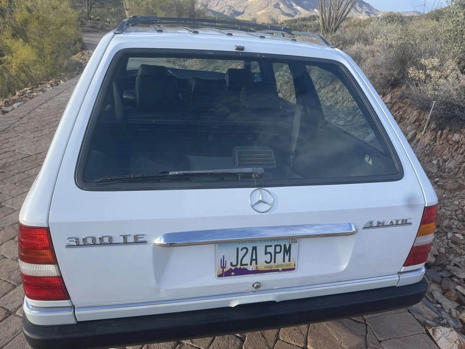 1991 Mercedes-Benz W124 E-Class - Image 25 of 31