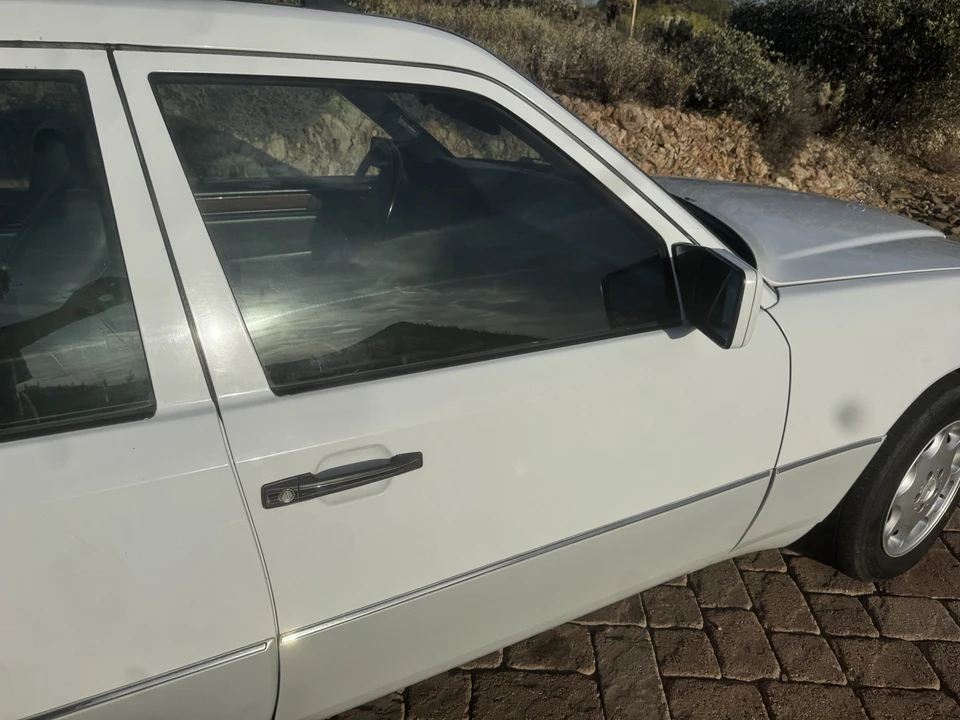 1991 Mercedes-Benz W124 E-Class - Image 31 of 31