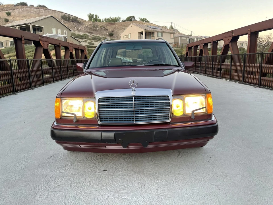 1991 Mercedes-Benz W124 E-Class - Image 30 of 31