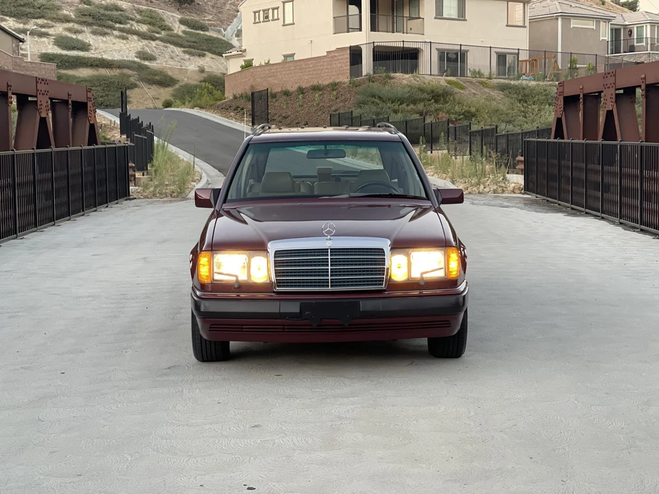 1991 Mercedes-Benz W124 E-Class - Image 31 of 31