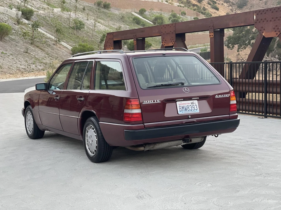 1991 Mercedes-Benz W124 E-Class - Image 27 of 31