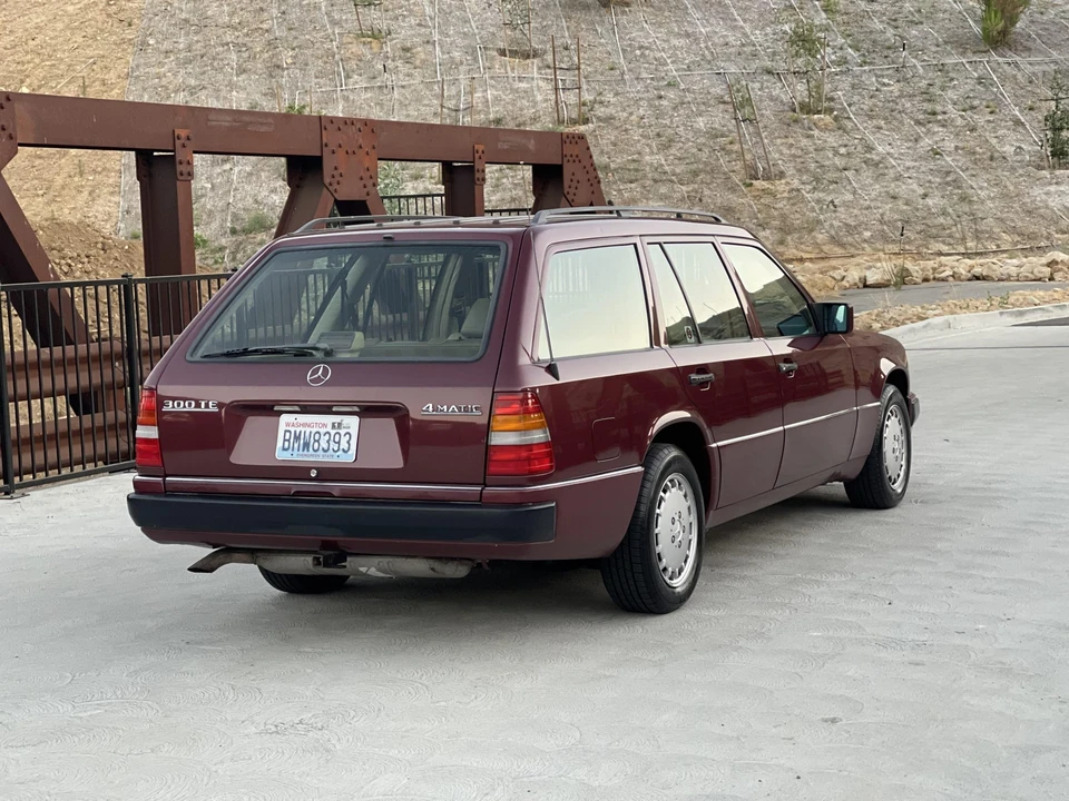 1991 Mercedes-Benz W124 E-Class - Image 17 of 31