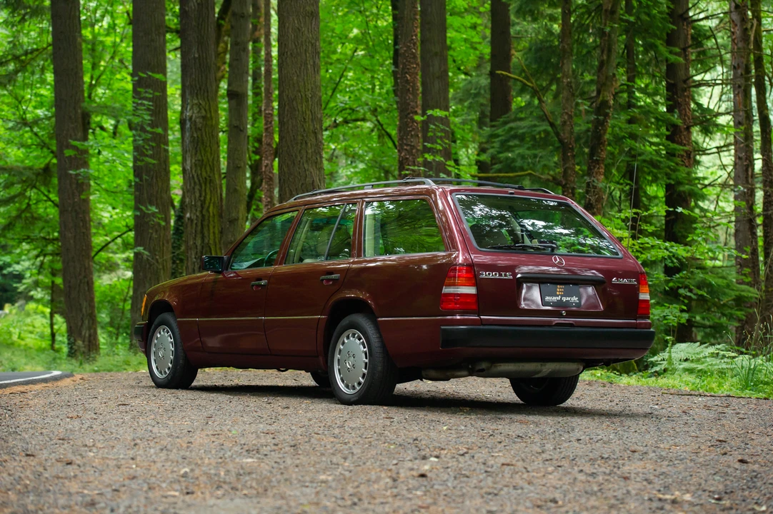 1991 Mercedes-Benz W124 E-Class - Image 9 of 31