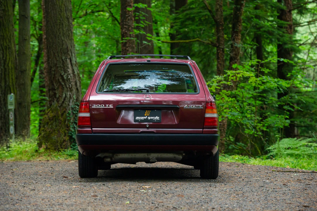 1991 Mercedes-Benz W124 E-Class - Image 11 of 31