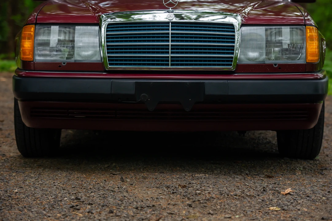 1991 Mercedes-Benz W124 E-Class - Image 25 of 31
