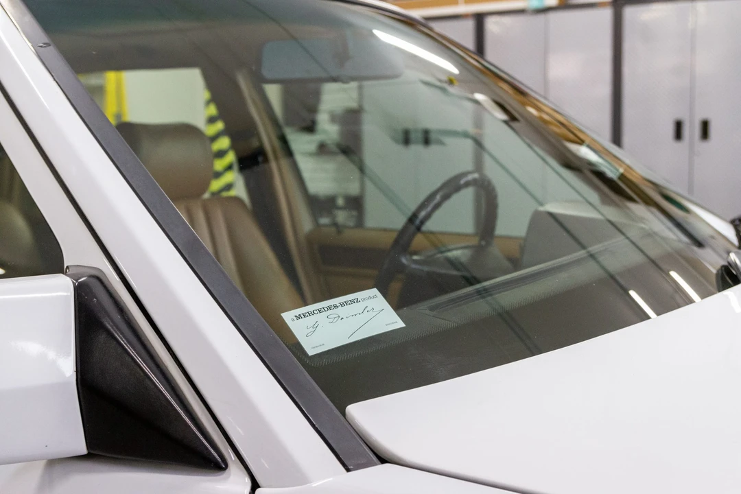 1991 Mercedes-Benz W124 E-Class - Image 25 of 31