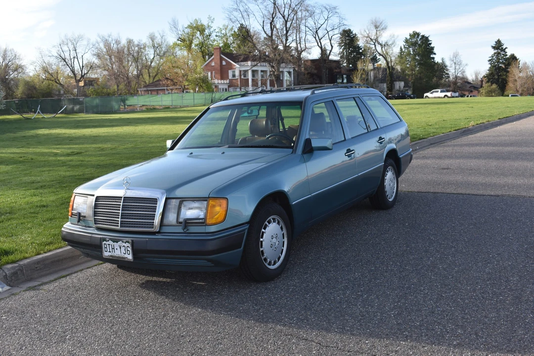 1991 Mercedes-Benz W124 E-Class - Image 11 of 31