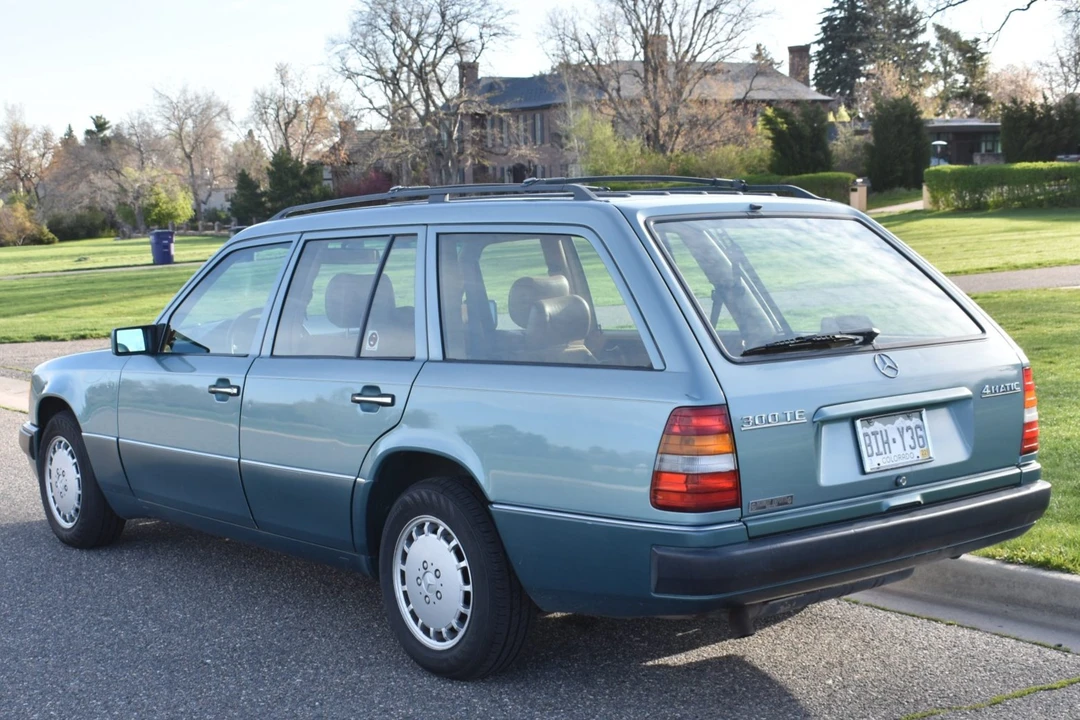 1991 Mercedes-Benz W124 E-Class - Image 16 of 31