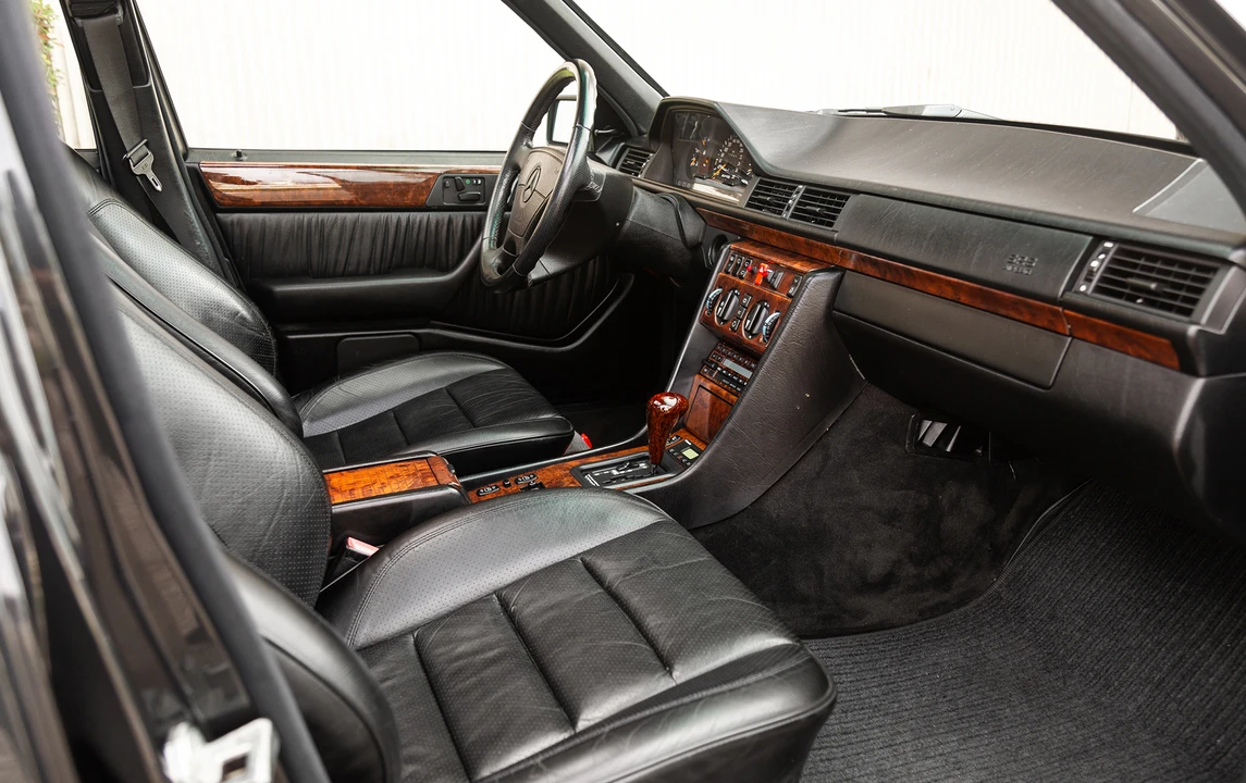 1991 Mercedes-Benz W124 E-Class - Image 19 of 20