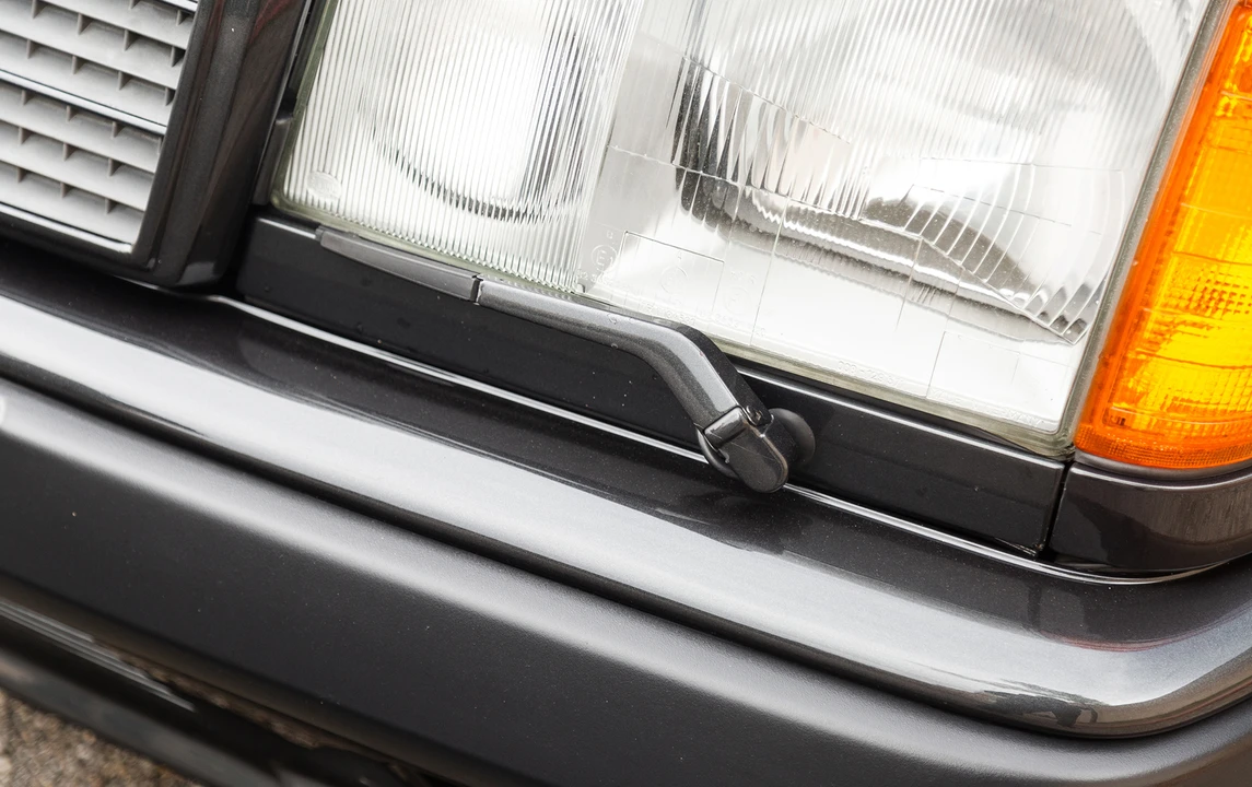 1991 Mercedes-Benz W124 E-Class - Image 10 of 20