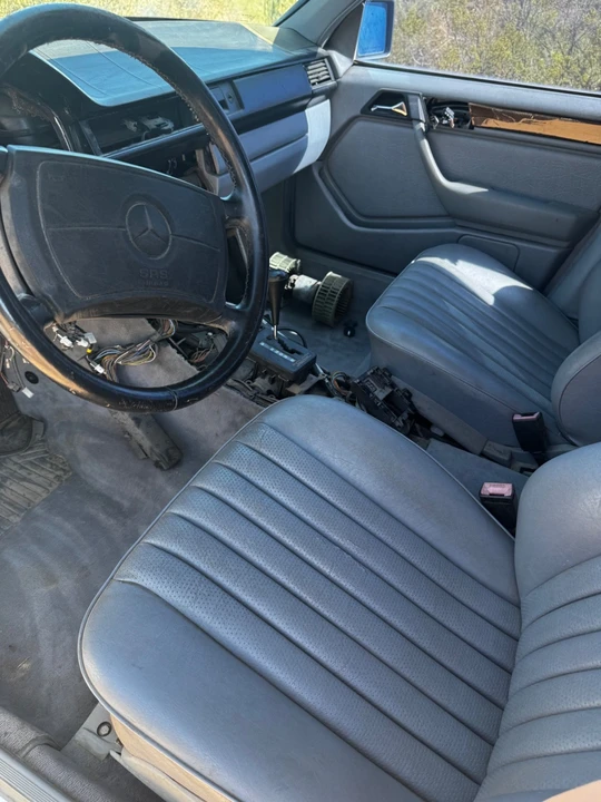 1991 Mercedes-Benz W124 E-Class - Image 4 of 16