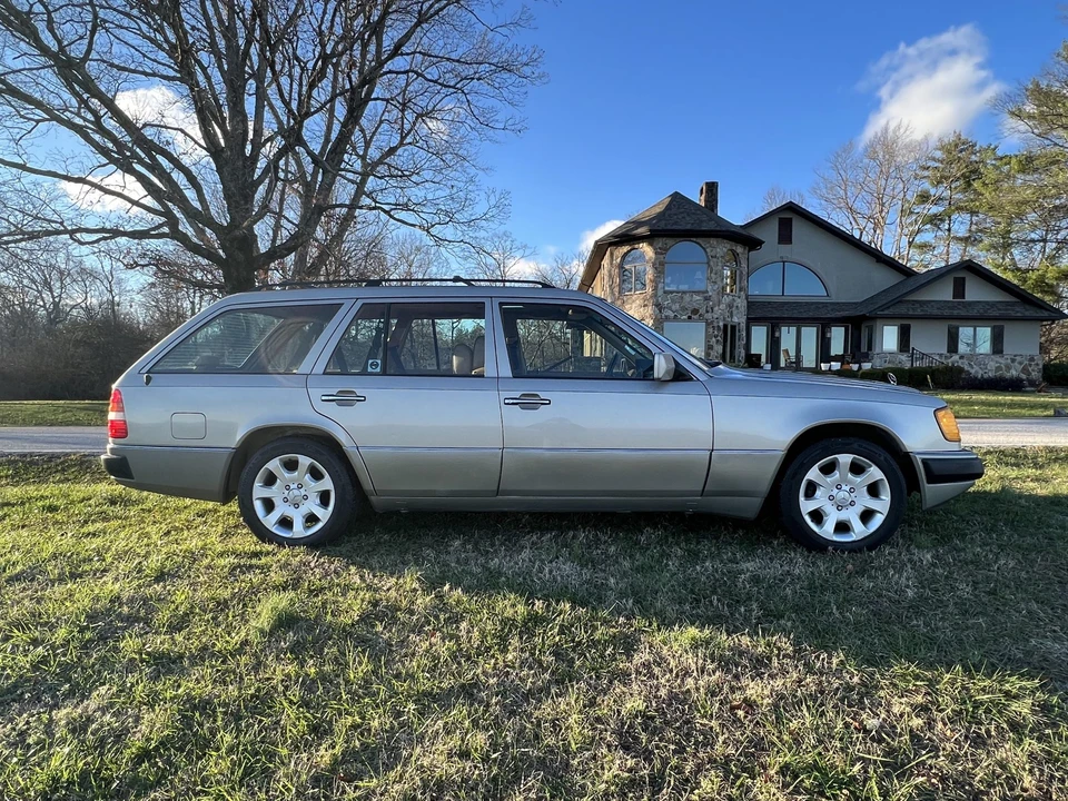 1991 Mercedes-Benz W124 E-Class - Image 8 of 31