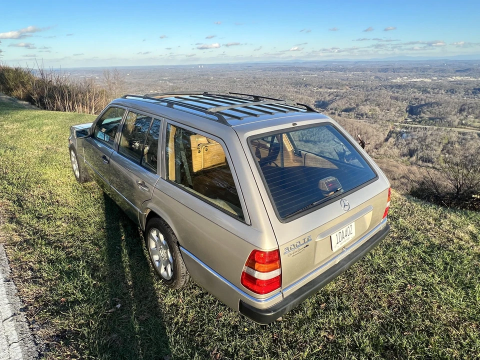 1991 Mercedes-Benz W124 E-Class - Image 15 of 31