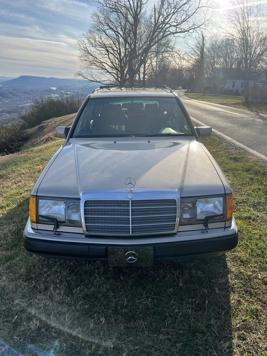 1991 Mercedes-Benz W124 E-Class - Image 6 of 31
