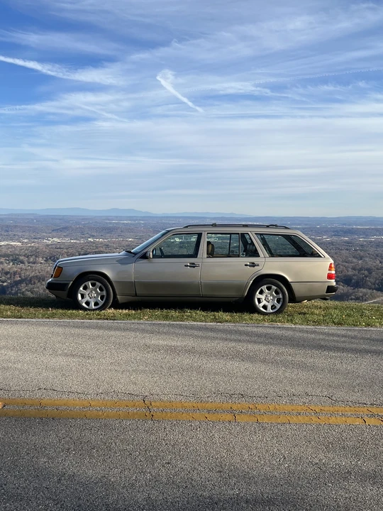 1991 Mercedes-Benz W124 E-Class - Image 18 of 31