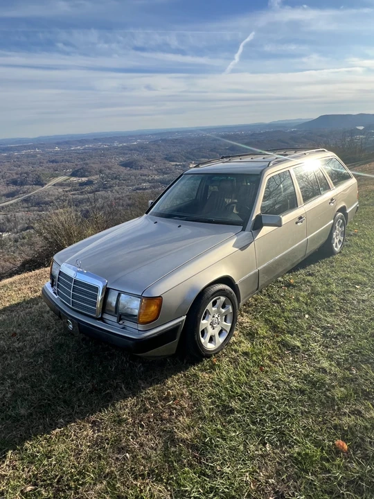 1991 Mercedes-Benz W124 E-Class - Image 4 of 31