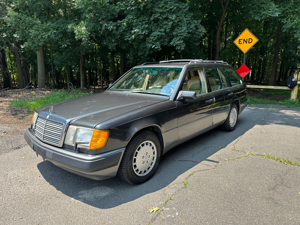 1991 Mercedes-Benz W124 E-Class - Image 10 of 31