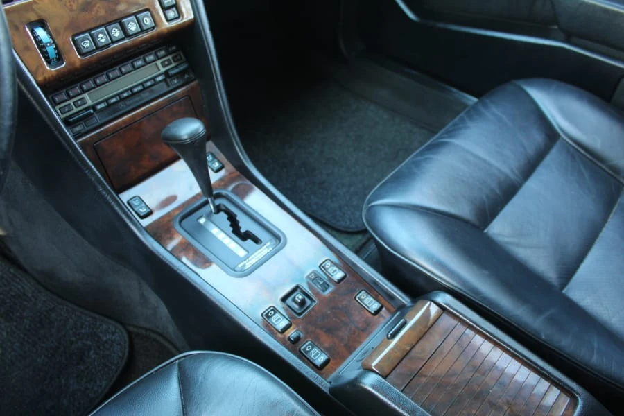 1991 Mercedes-Benz W124 E-Class - Image 9 of 18