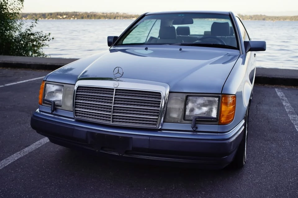 1991 Mercedes-Benz W124 E-Class - Image 2 of 20