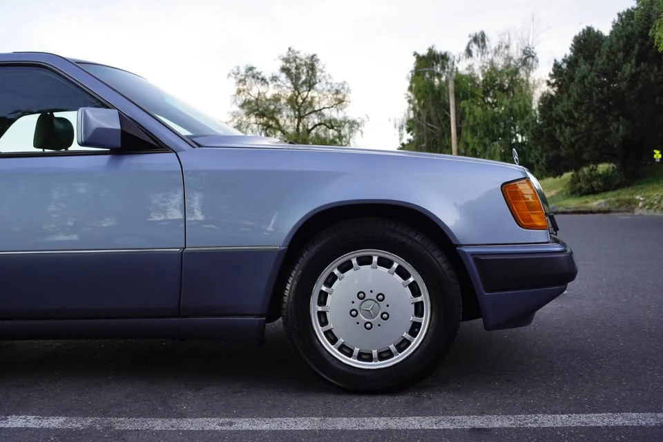 1991 Mercedes-Benz W124 E-Class - Image 4 of 20