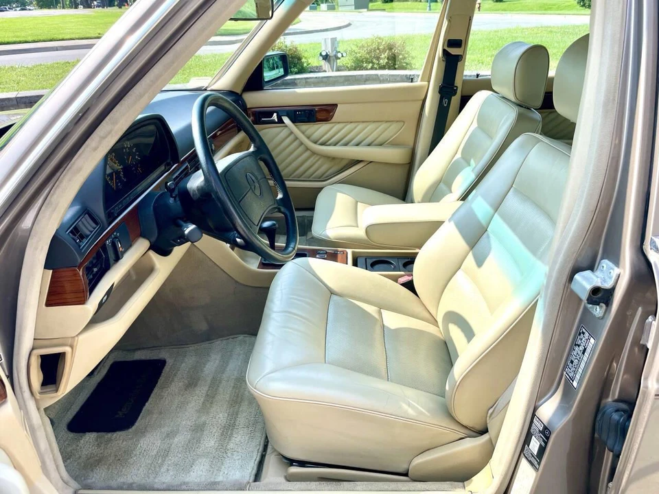 1991 Mercedes-Benz W124 E-Class - Image 21 of 31