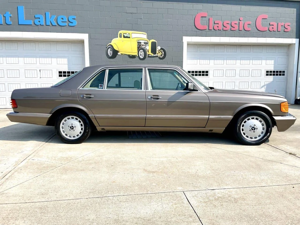 1991 Mercedes-Benz W124 E-Class - Image 9 of 31