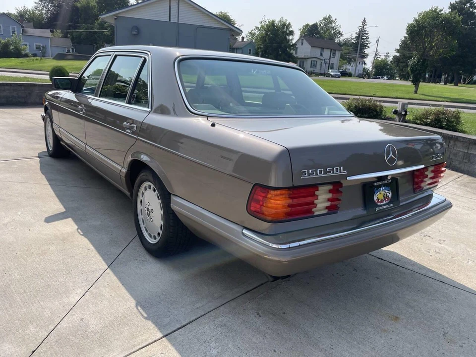 1991 Mercedes-Benz W124 E-Class - Image 17 of 31