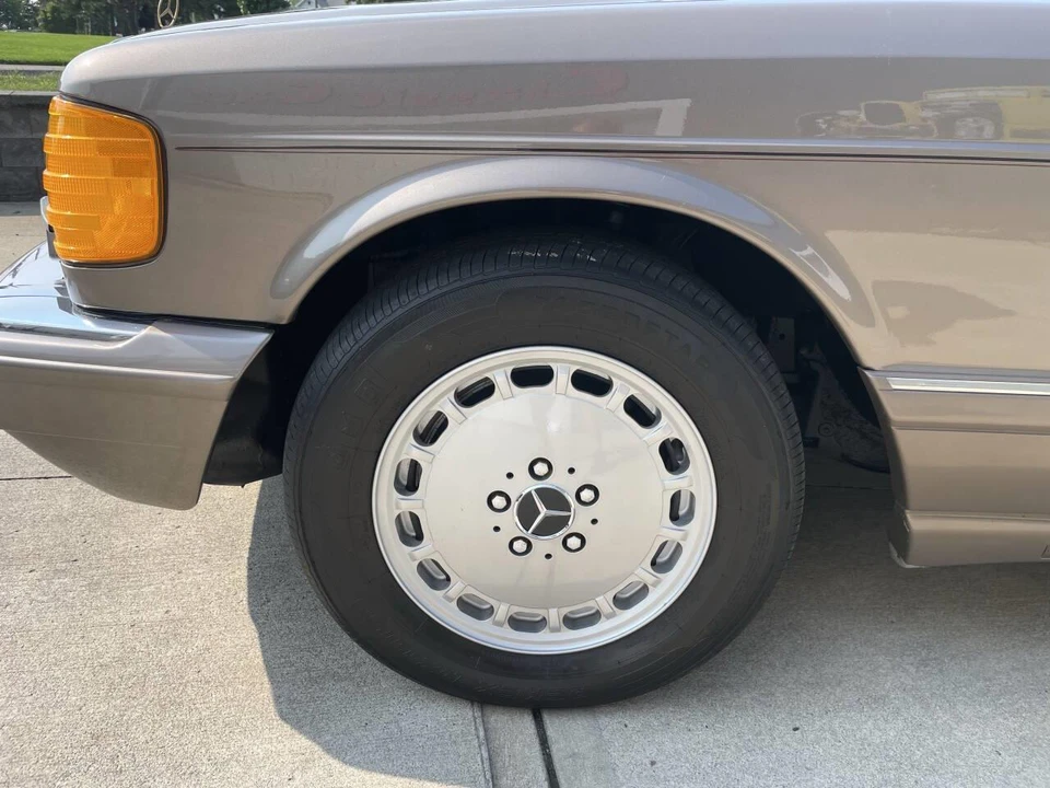 1991 Mercedes-Benz W124 E-Class - Image 18 of 31
