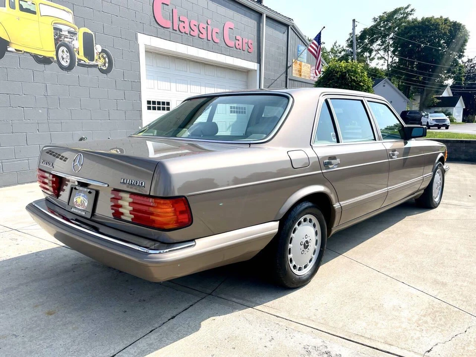 1991 Mercedes-Benz W124 E-Class - Image 16 of 31