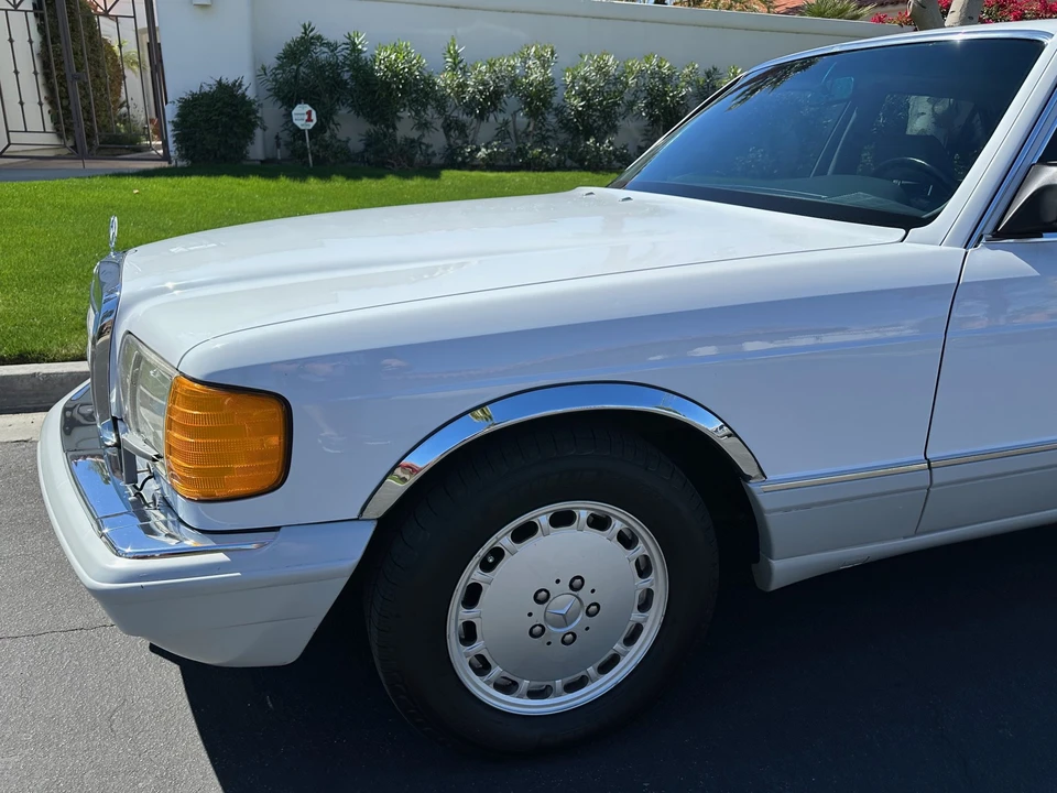 1991 Mercedes-Benz W126 S-Class Sedan - Image 26 of 31