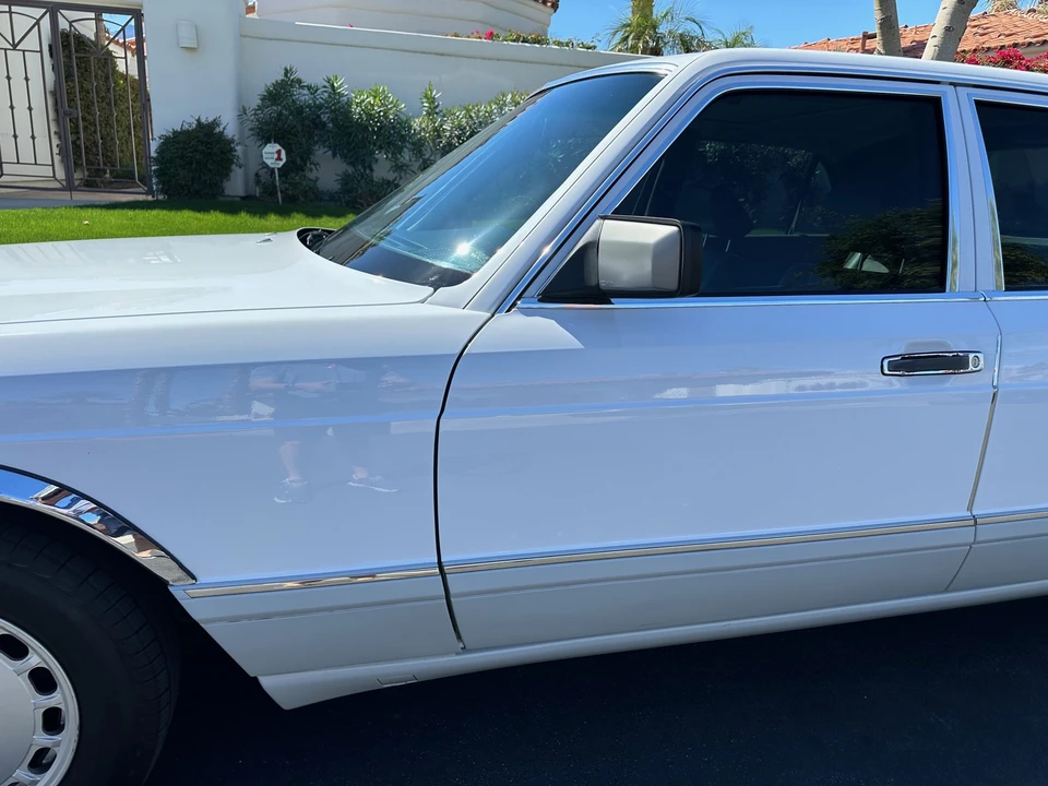 1991 Mercedes-Benz W126 S-Class Sedan - Image 27 of 31