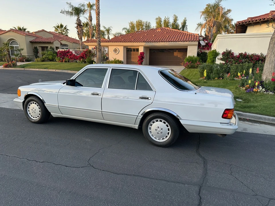 1991 Mercedes-Benz W126 S-Class Sedan - Image 9 of 31