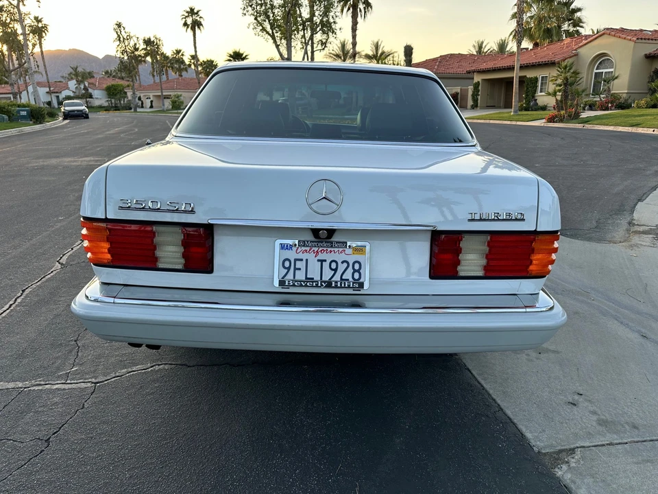 1991 Mercedes-Benz W126 S-Class Sedan - Image 12 of 31
