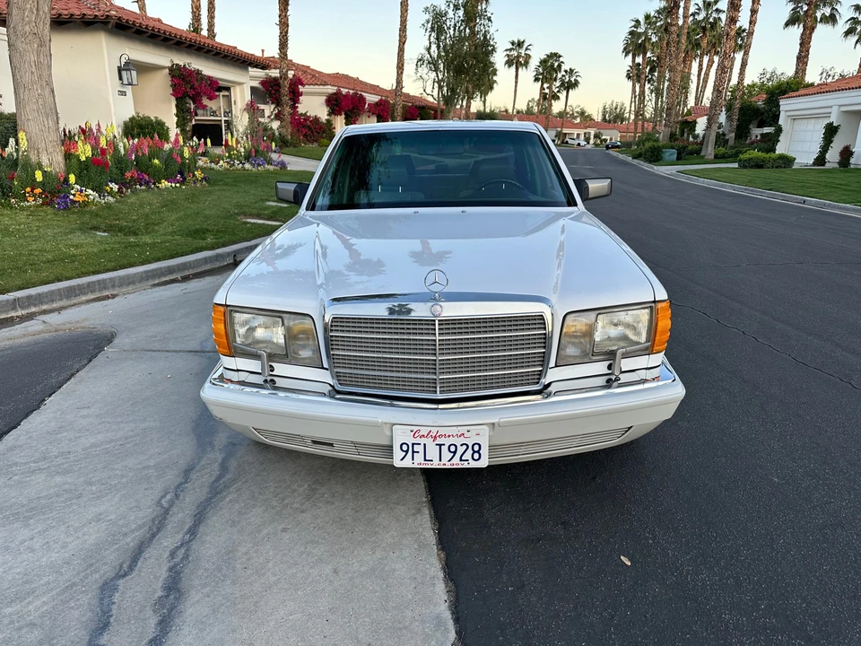 1991 Mercedes-Benz W126 S-Class Sedan - Image 19 of 31