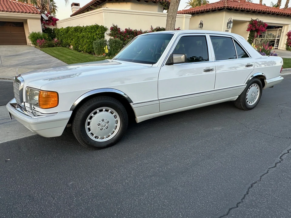 1991 Mercedes-Benz W126 S-Class Sedan - Image 5 of 31