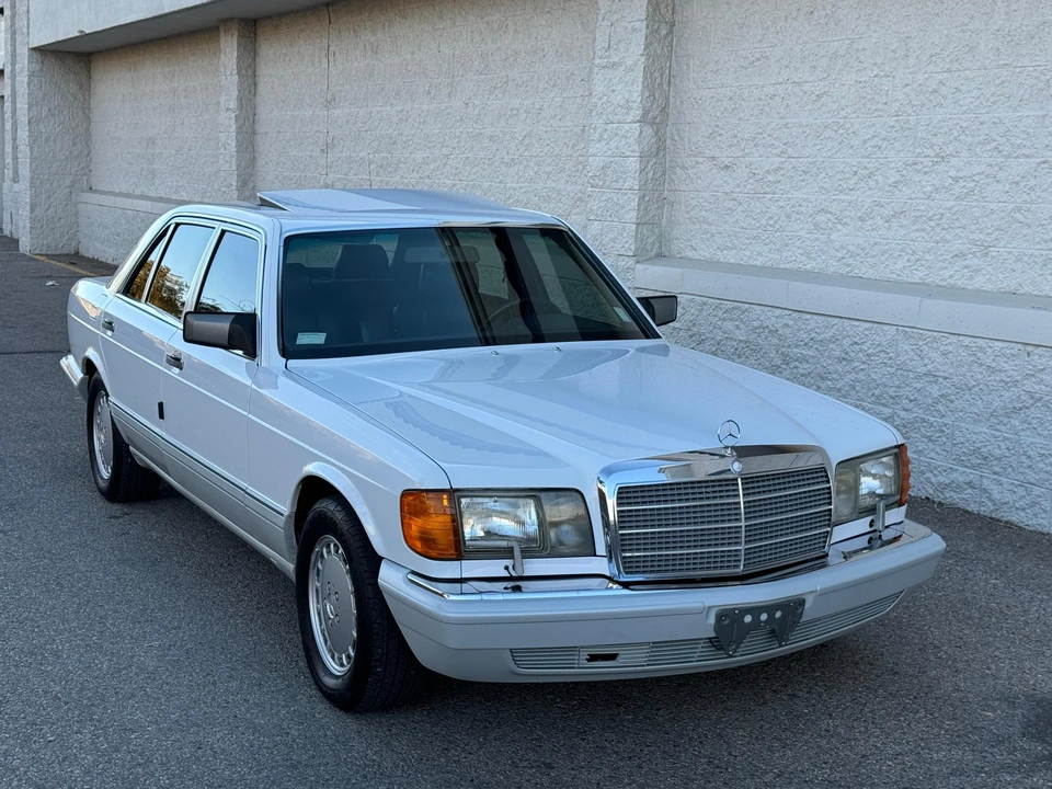 1991 Mercedes-Benz W126 S-Class Sedan - Image 26 of 31
