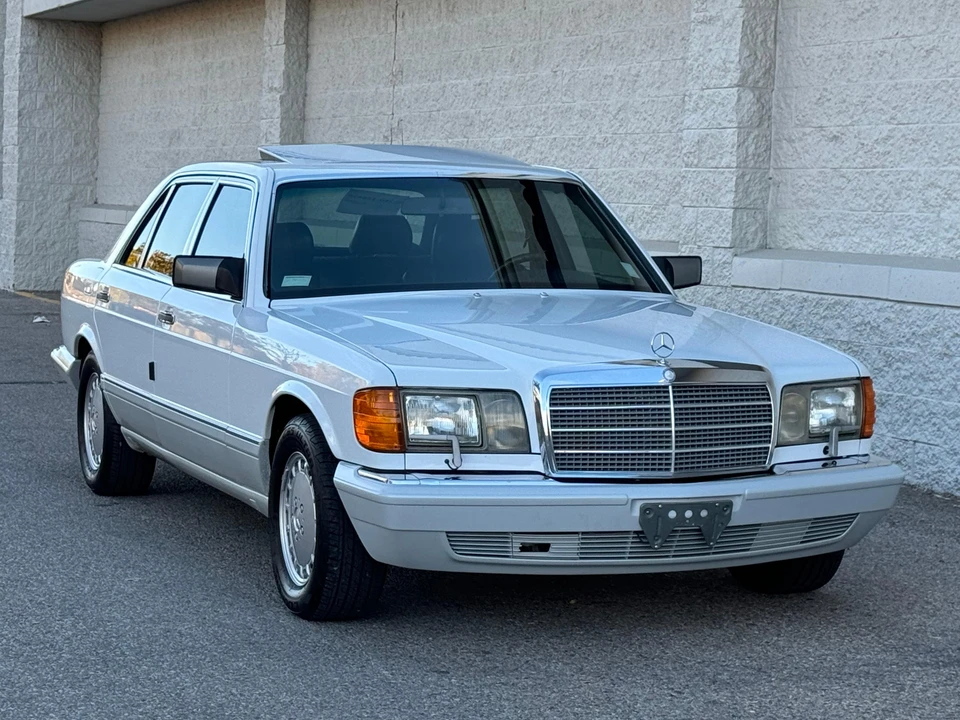 1991 Mercedes-Benz W126 S-Class Sedan - Image 27 of 31