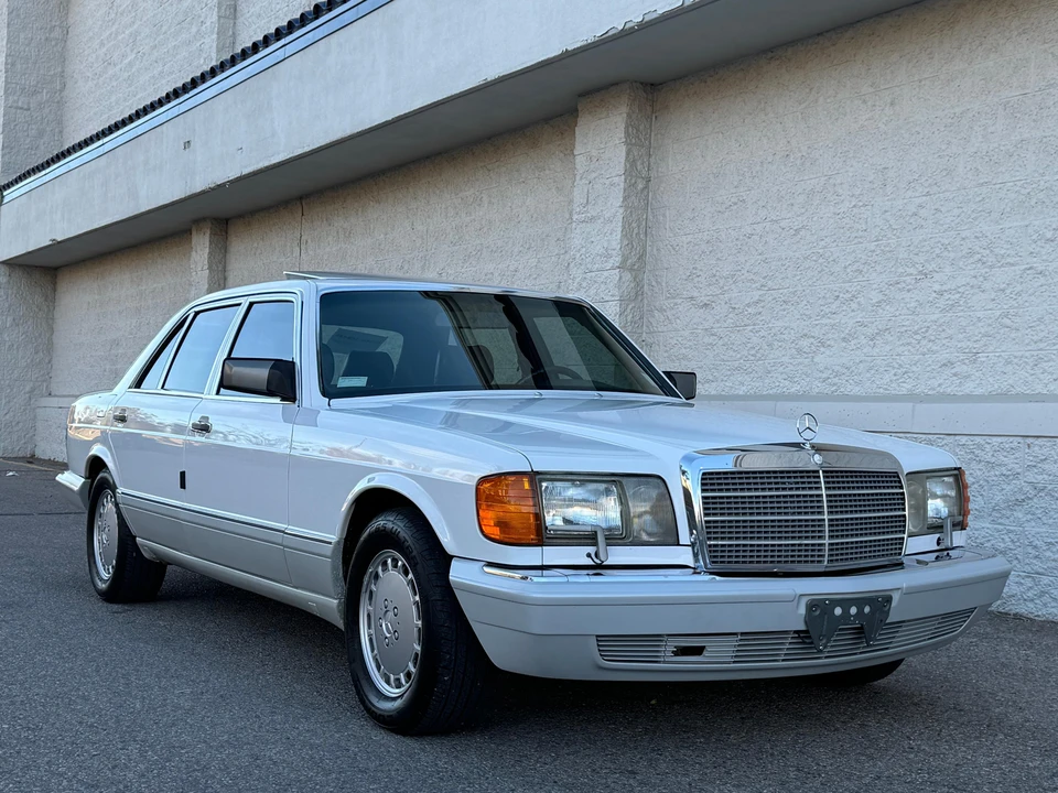 1991 Mercedes-Benz W126 S-Class Sedan - Image 25 of 31