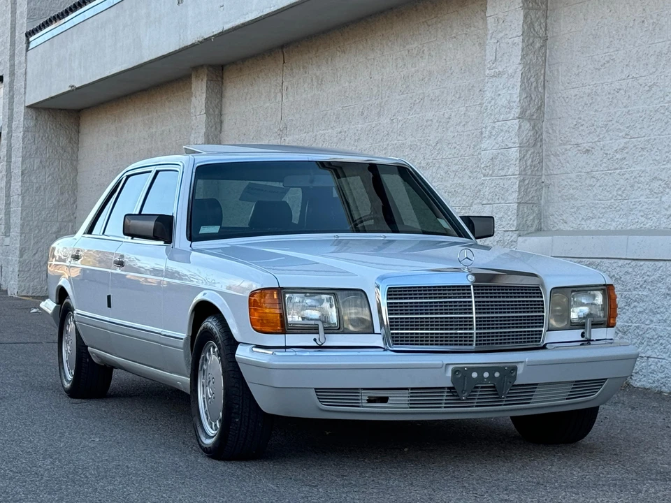1991 Mercedes-Benz W126 S-Class Sedan - Image 29 of 31