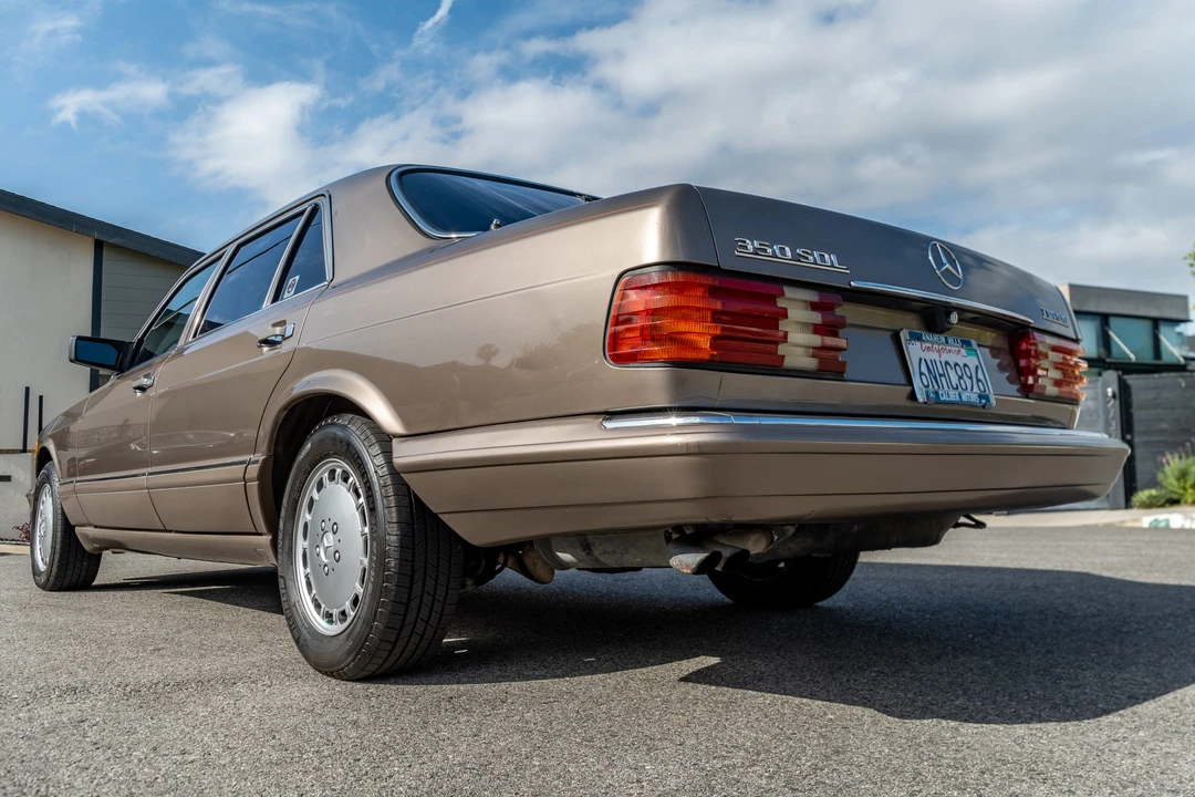 1991 Mercedes-Benz W126 S-Class Sedan - Image 9 of 31