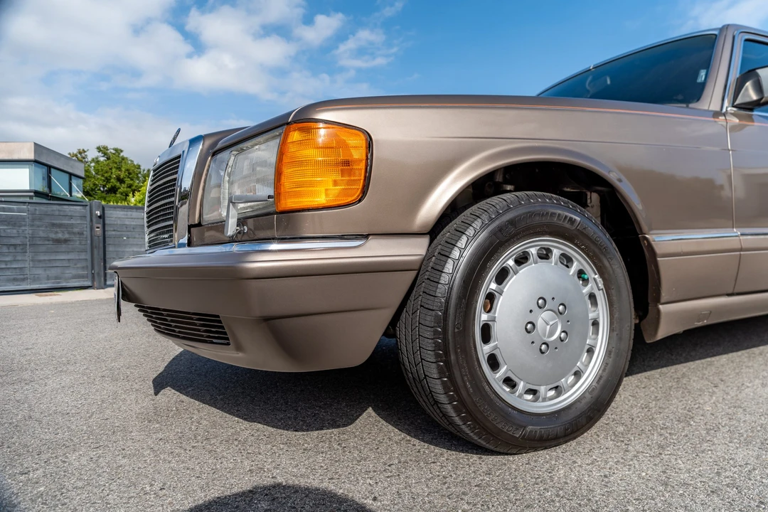 1991 Mercedes-Benz W126 S-Class Sedan - Image 28 of 31