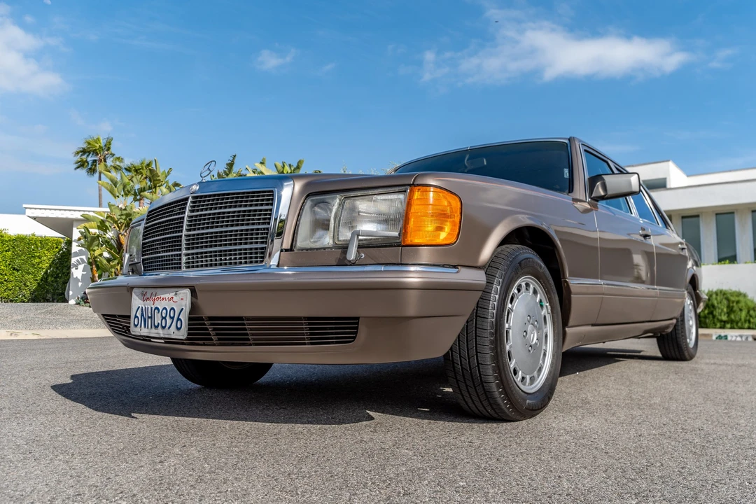 1991 Mercedes-Benz W126 S-Class Sedan - Image 3 of 31