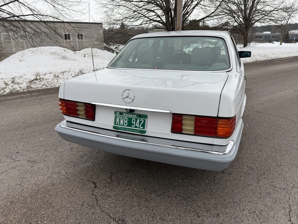 1991 Mercedes-Benz W126 S-Class Sedan - Image 6 of 31