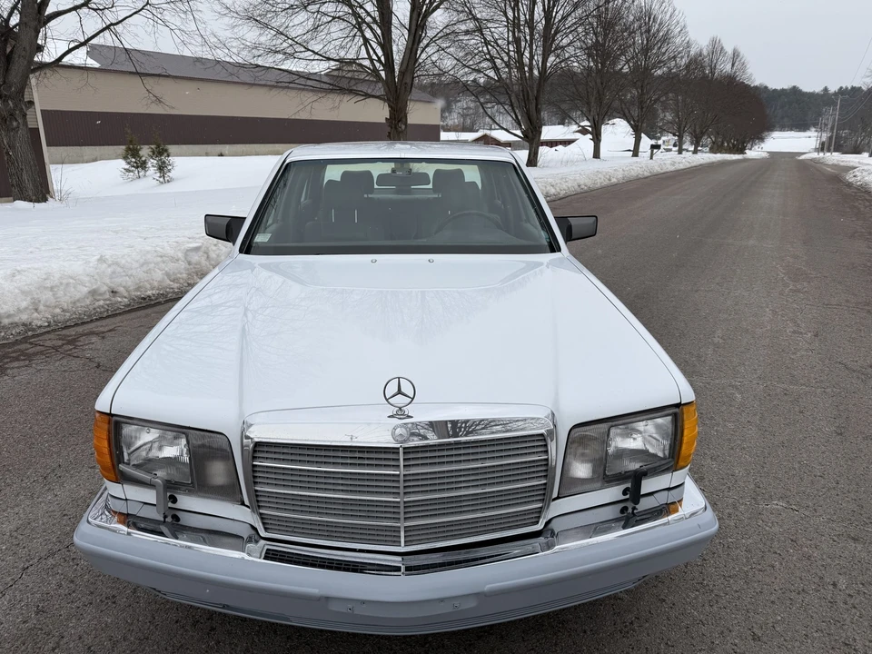 1991 Mercedes-Benz W126 S-Class Sedan - Image 8 of 31
