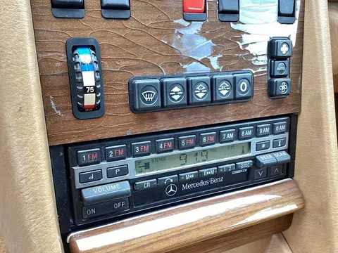 1991 Mercedes-Benz 420 SEL