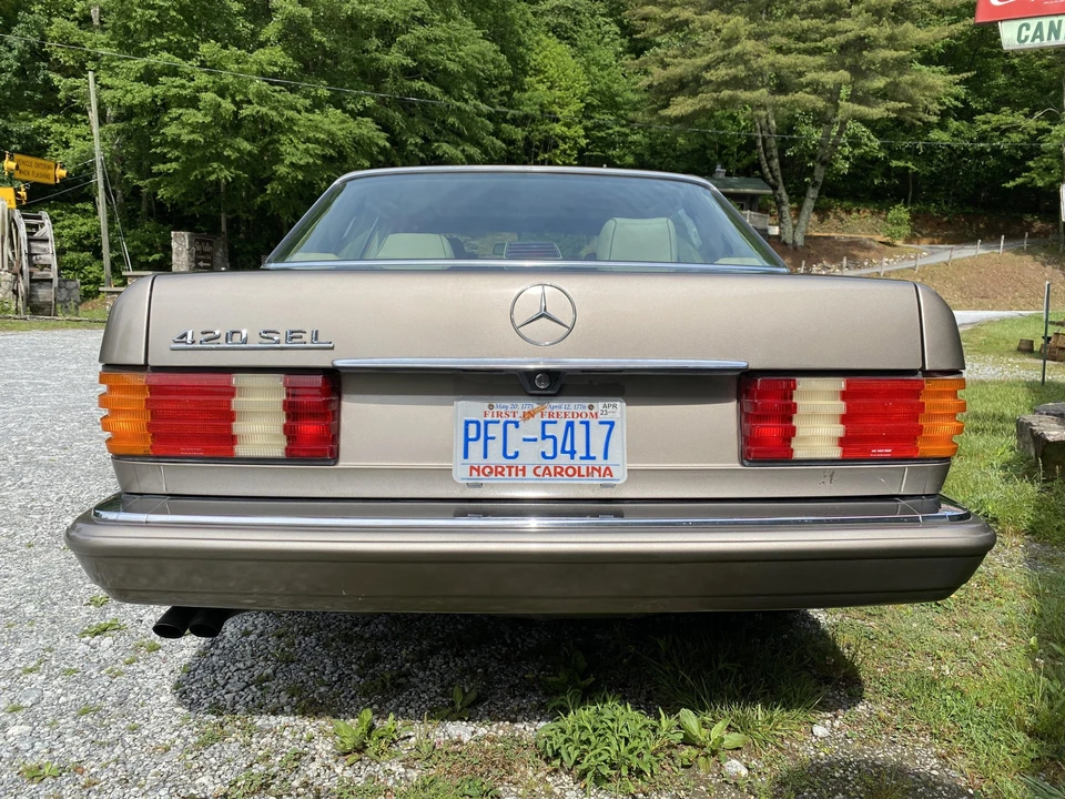 1991 Mercedes-Benz W126 S-Class Sedan - Image 7 of 31