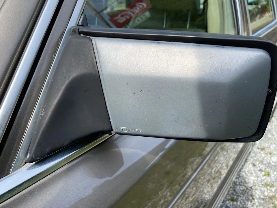1991 Mercedes-Benz W126 S-Class Sedan - Image 11 of 31