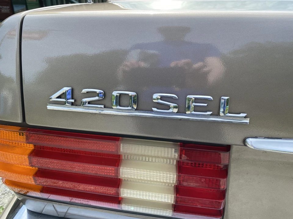 1991 Mercedes-Benz W126 S-Class Sedan - Image 16 of 31