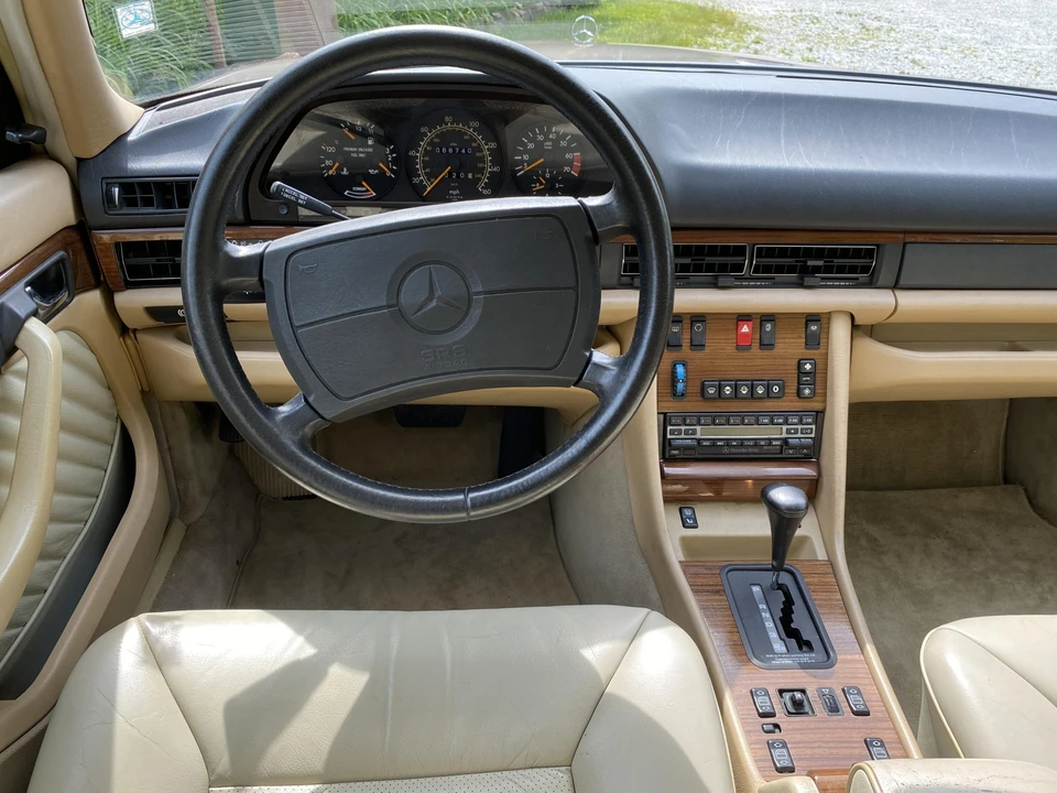 1991 Mercedes-Benz W126 S-Class Sedan - Image 31 of 31