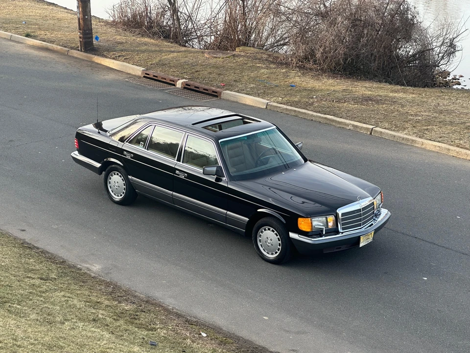 1991 Mercedes-Benz W126 S-Class Sedan - Image 29 of 31